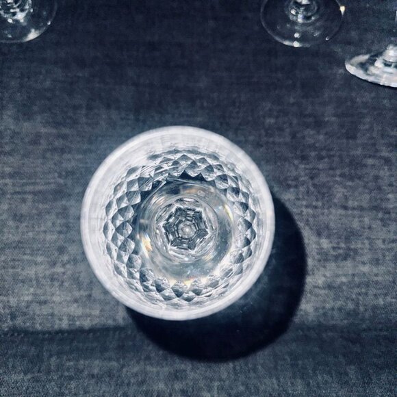 Vtg Royal Doulton Clarendon Cut Water Goblets Crystal Wine Glasses Set of 7 70s - Picture 5 of 7